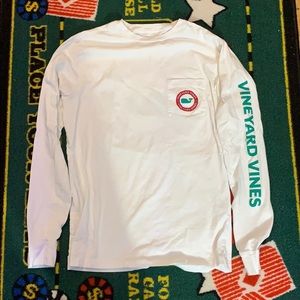Vineyard Vines long sleeve size XS